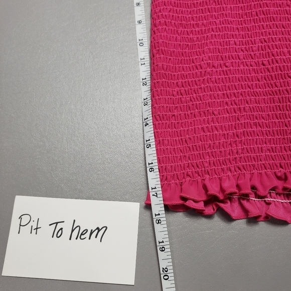 3/$15 dots pink stretchy halter top women's size medium - Picture 4 of 9